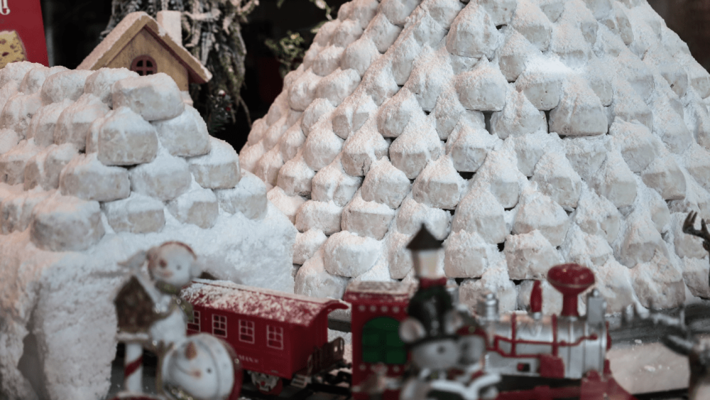 Πόσο πιο ακριβά θα μας βγουν φέτος μελομακάρονα και κουραμπιέδες