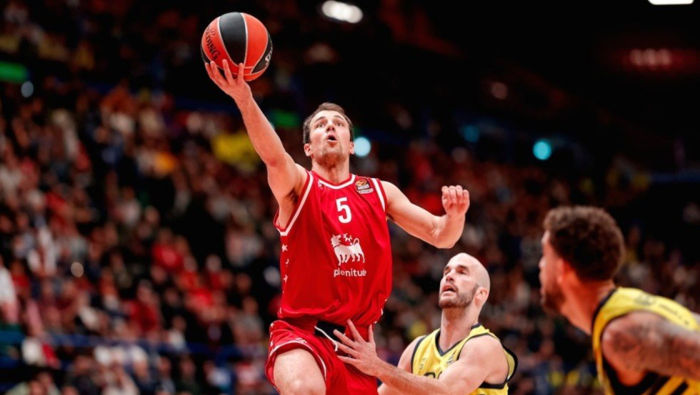 Σενάριο Πάνγκος για τον Ολυμπιακό που περιμένει τον Πετρούσεφ