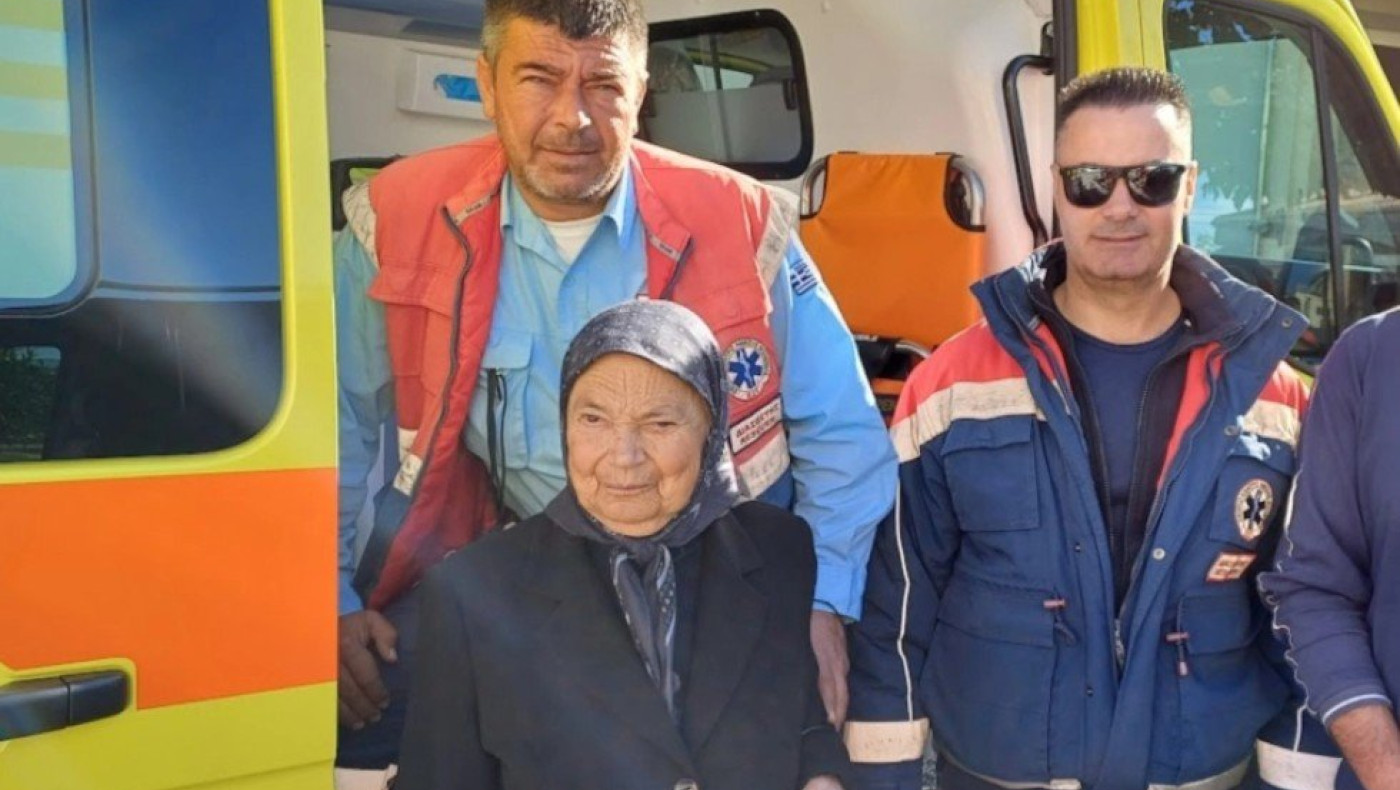 Συνταξιούχος αγρότισσα δώρισε ασθενοφόρο στο Νοσοκομείο - Οι όροι που έθεσε