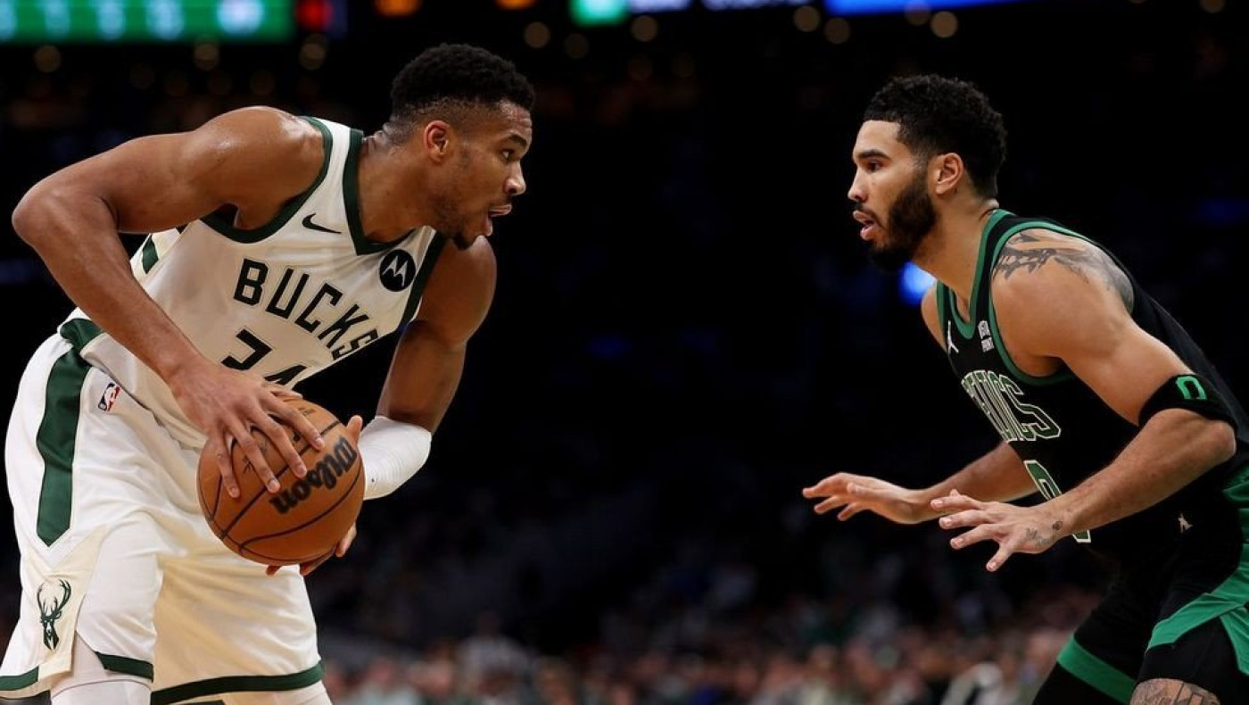 Άστοχος ο Γιάννης, δεν αρκούσε ο Λίλαρντ για τους Μπακς στη Βοστόνη