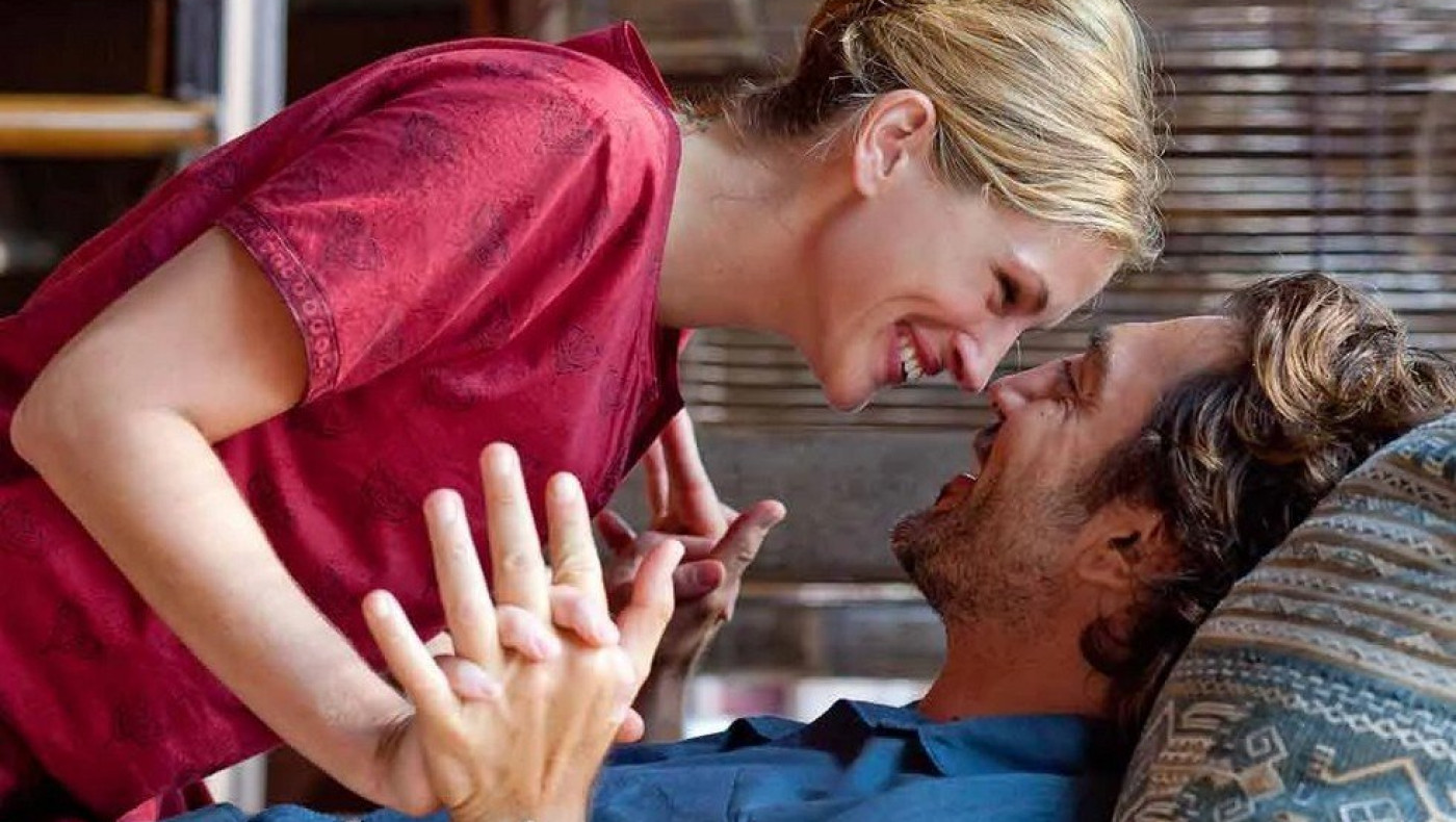 Τρεις απλοί τρόποι για να βελτιώσετε τη σεξουαλική σας ζωή σύμφωνα με μια sex coach