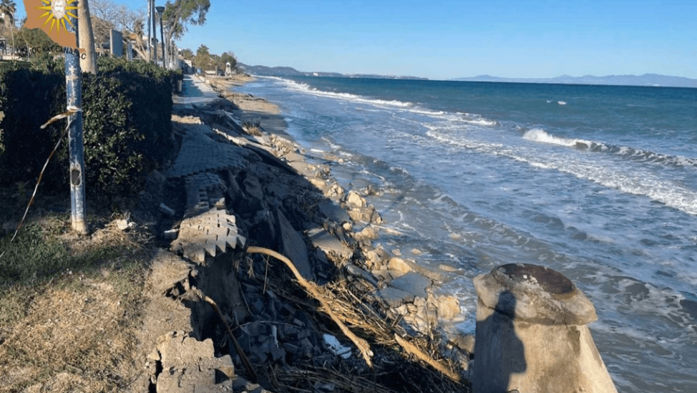 Χαλκιδική: Ανυπολόγιστες ζημιές στο παραλιακό μέτωπο του δήμου Κασσάνδρας