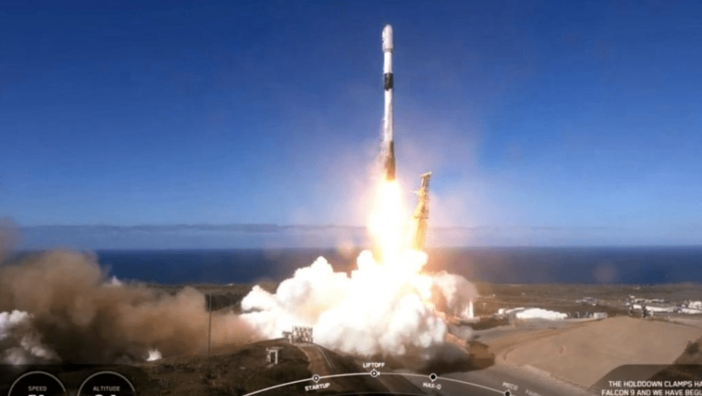 Η Νότια Κορέα έθεσε σε τροχιά τον πρώτο της κατασκοπευτικό δορυφόρο