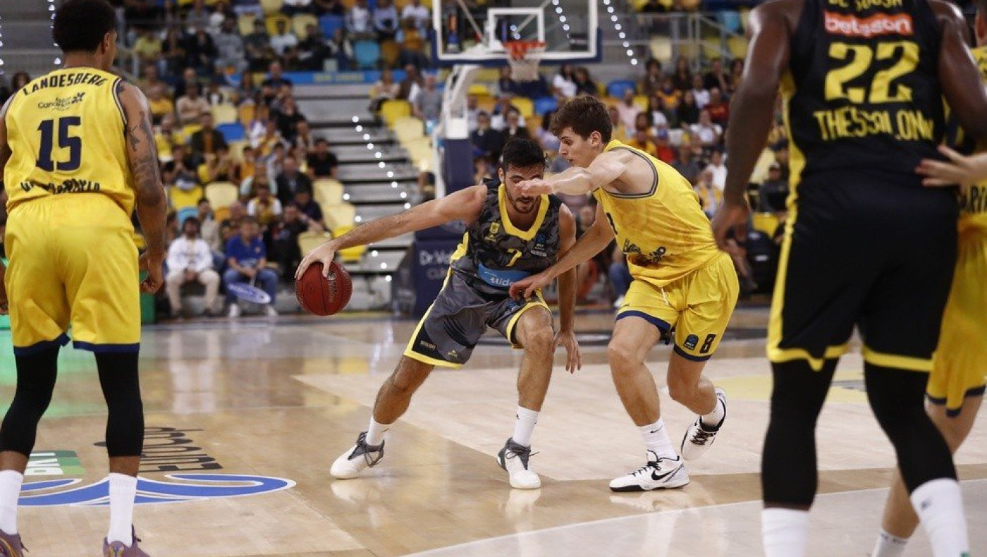 Πλήγμα στον Άρη με τον Κατσίβελη