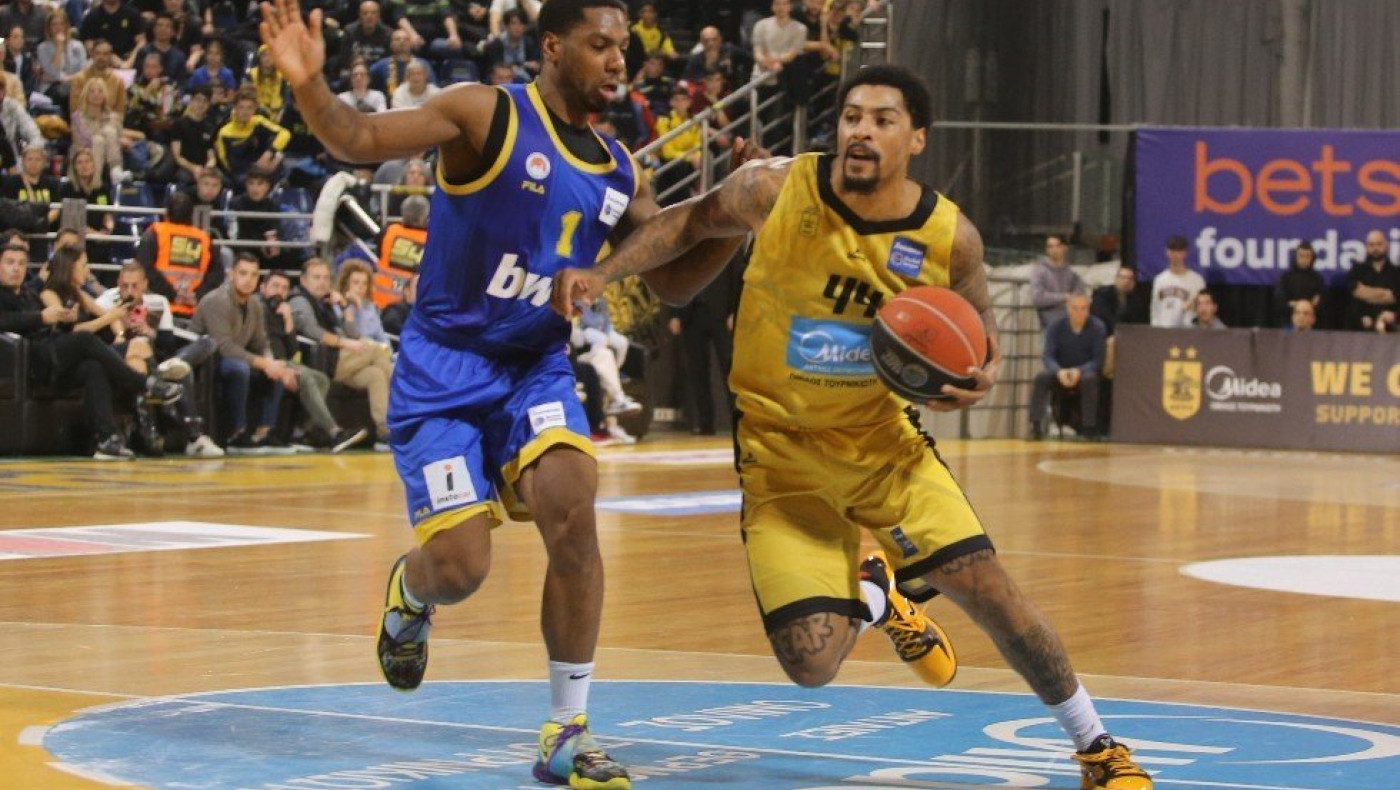 Η παρακάμερα της νίκης του Άρη επί του Περιστερίου