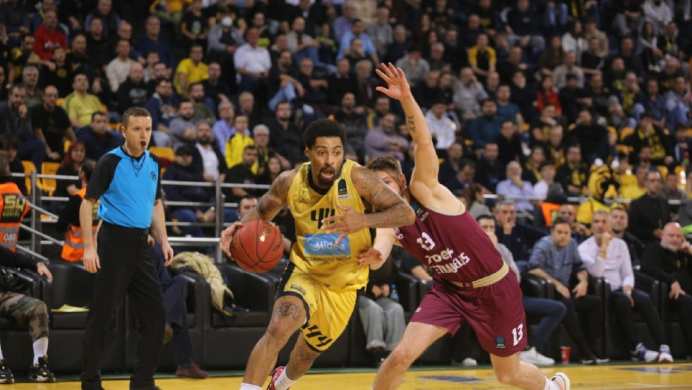 Άρης: Η προσοχή στην Τουρκ Τέλεκομ