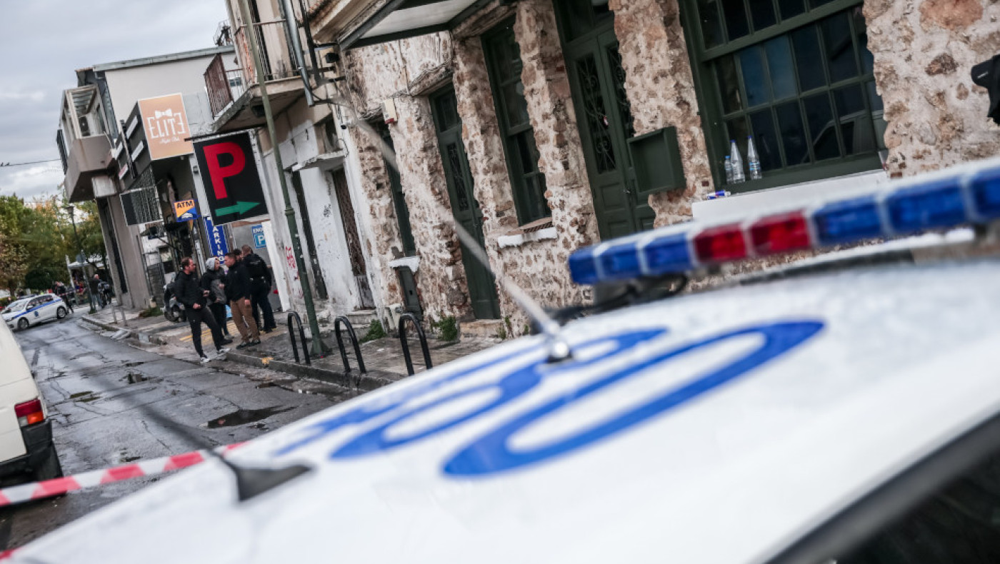 Βάρη: Τρόμος για ζευγάρι ηλικιωμένων-Τους απείλησαν με όπλα και μαχαίρι