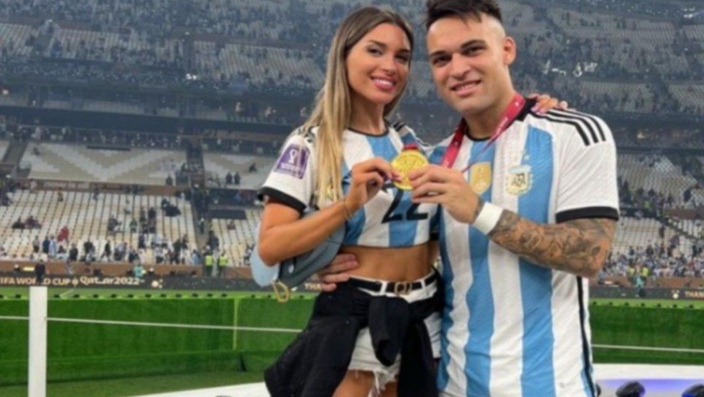 «Μαγνήτισε» τα βλέμματα η σύζυγος του Λαουτάρο Μαρτίνες