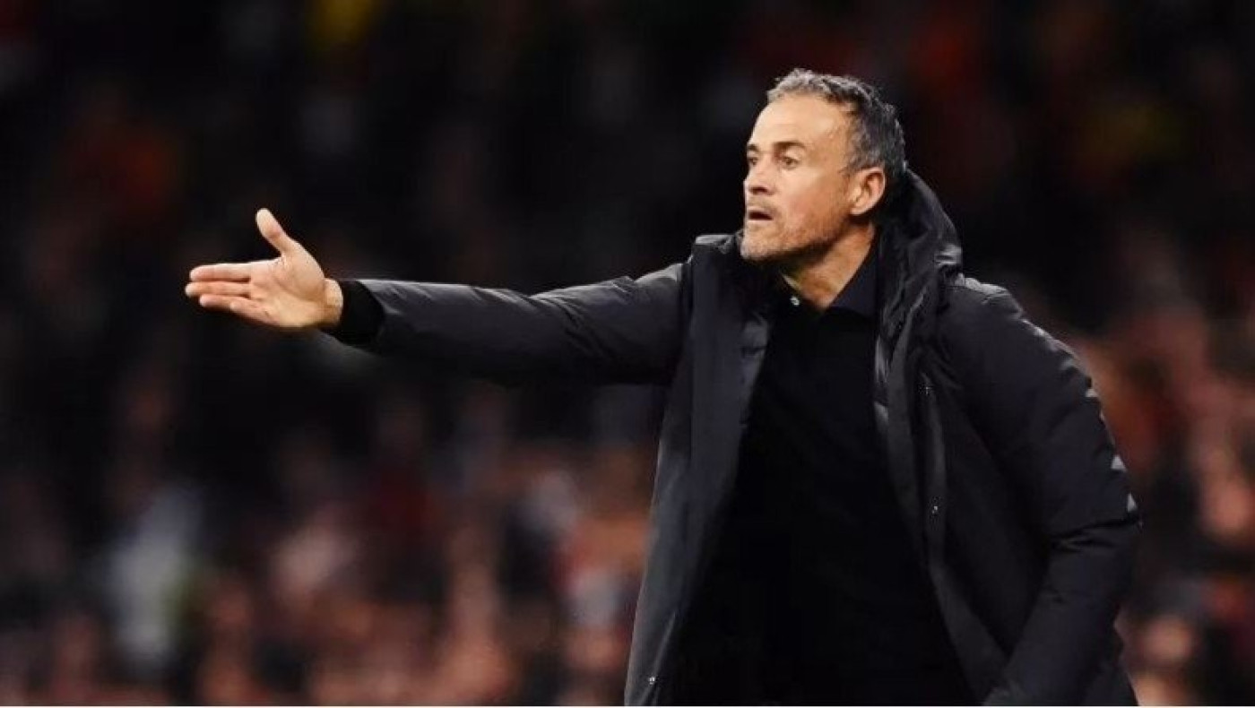 Ο  Ενρίκε θα ελέγχει τη νυχτερινή ζωή των παικτών του!