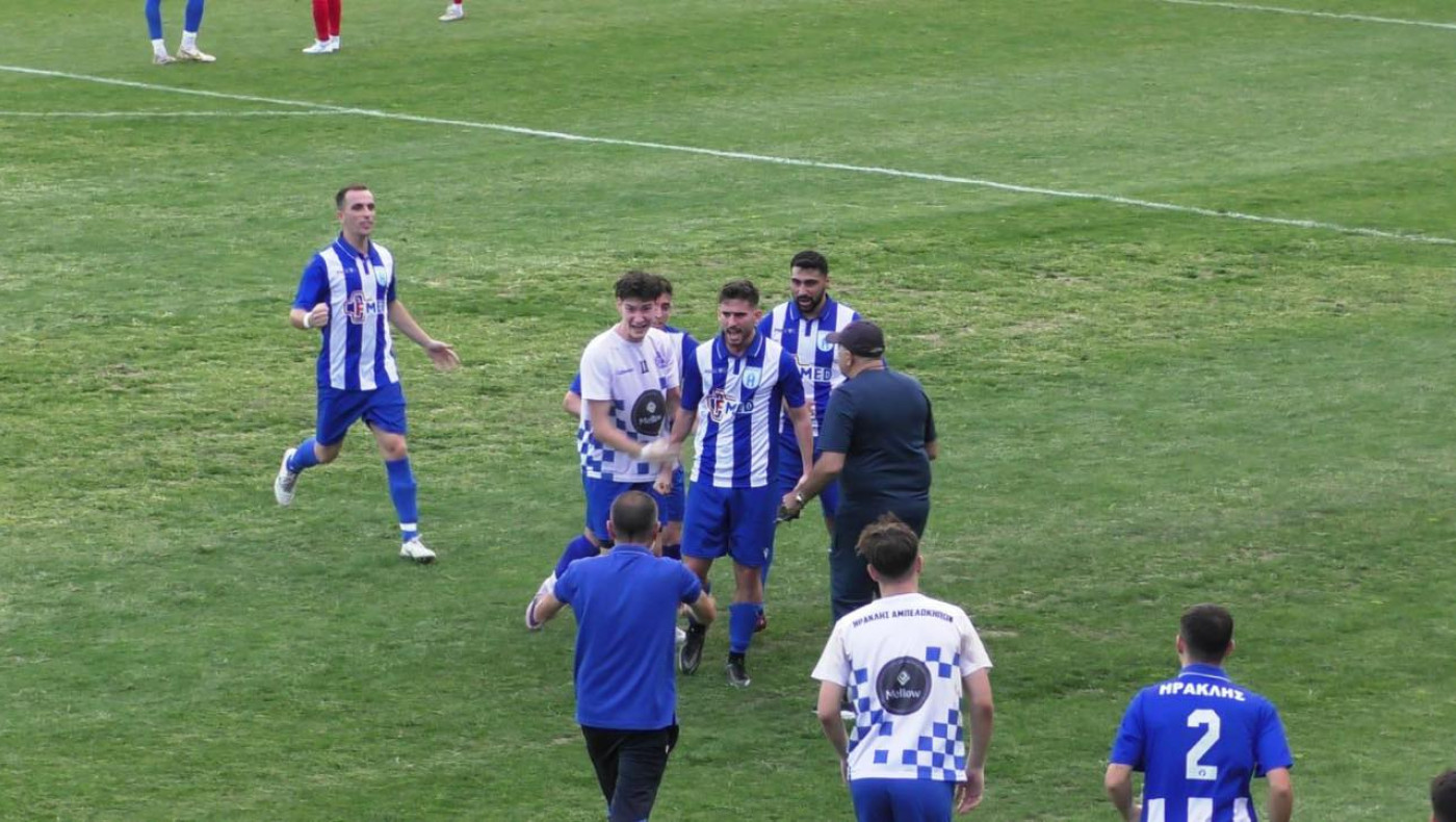 Αζούδης: «Κάθε παιχνίδι, όλο και καλύτεροι»