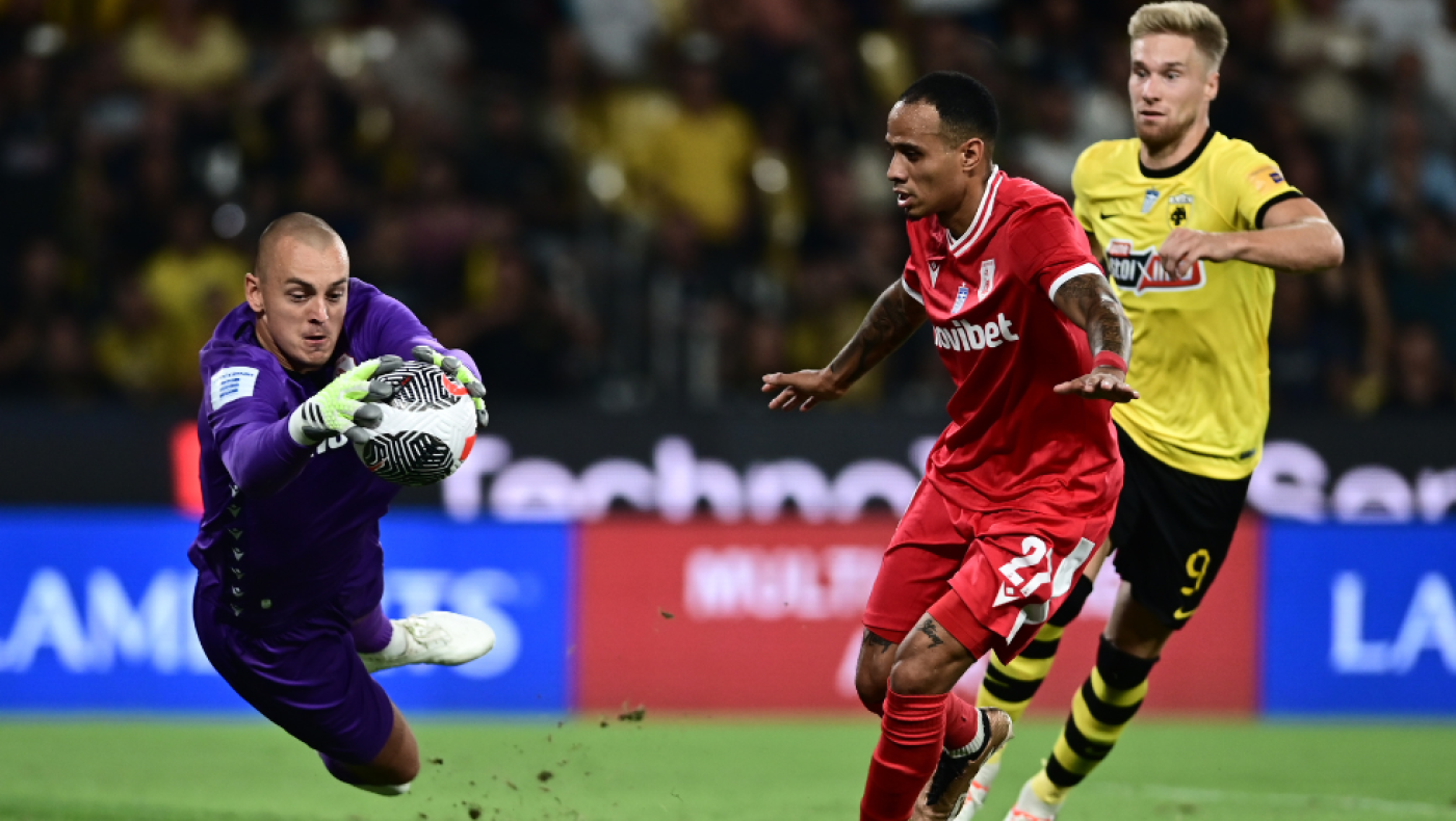 Πανσερραϊκός και ΑΕΚ θέλουν να κλείσουν με... τρίποντο το 2023!