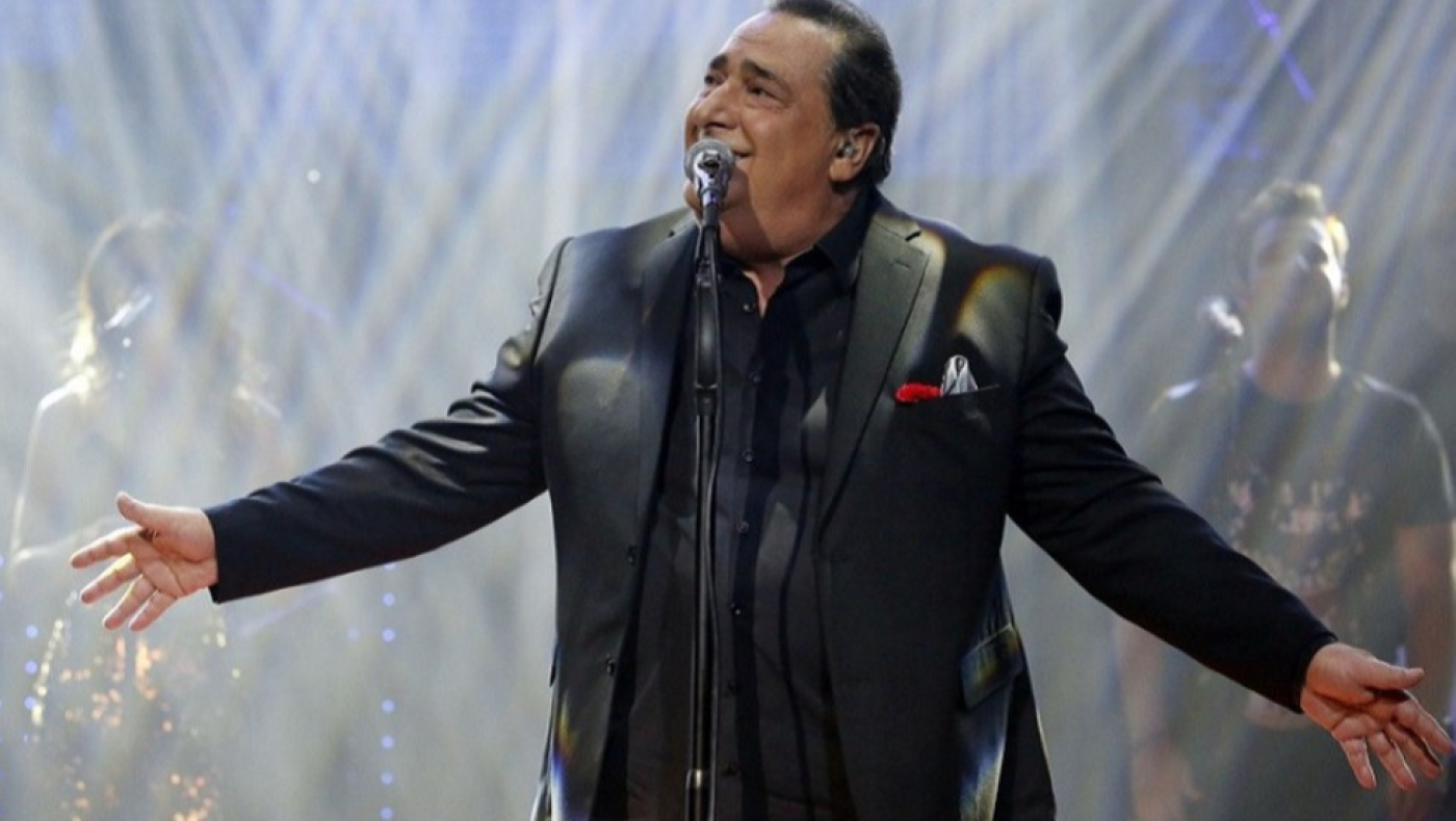 Βασίλης Καρράς: Τα 10 τραγούδια που άφησαν ιστορία