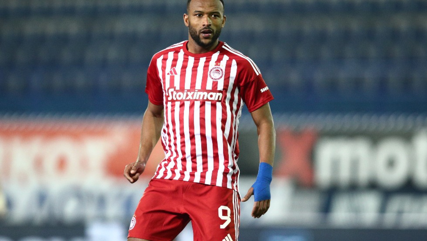 Ολυμπιακός: Ετοιμάζει πρόταση για Ελ Κααμπί η Αλ Σαμπάμπ