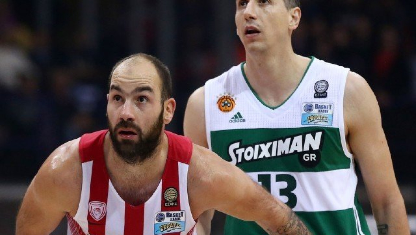 Δείγματα πολιτισμού από τους φίλους του Ολυμπιακού!