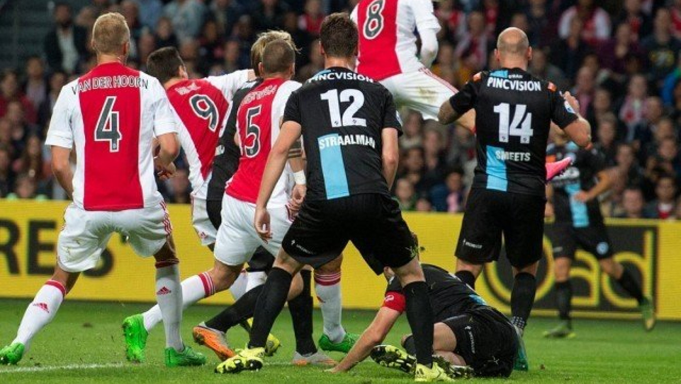 Σε μαύρο χάλι βρίσκεται η Φέγενορντ, θέλει ξέσπασμα ο Άγιαξ