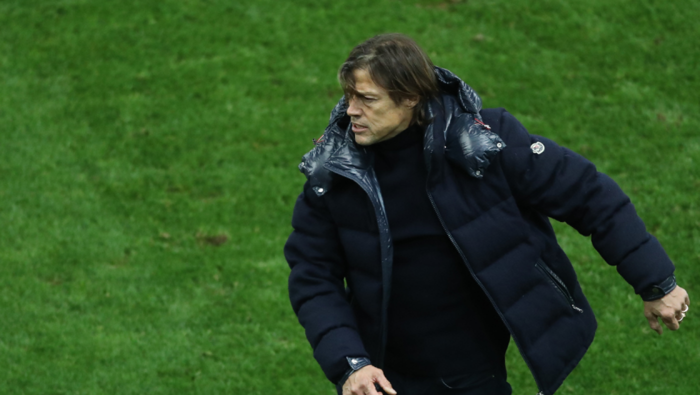 Ολυμπιακός-ΑΕΚ: Η ερώτηση στον Αλμέιδα που προκάλεσε ένταση