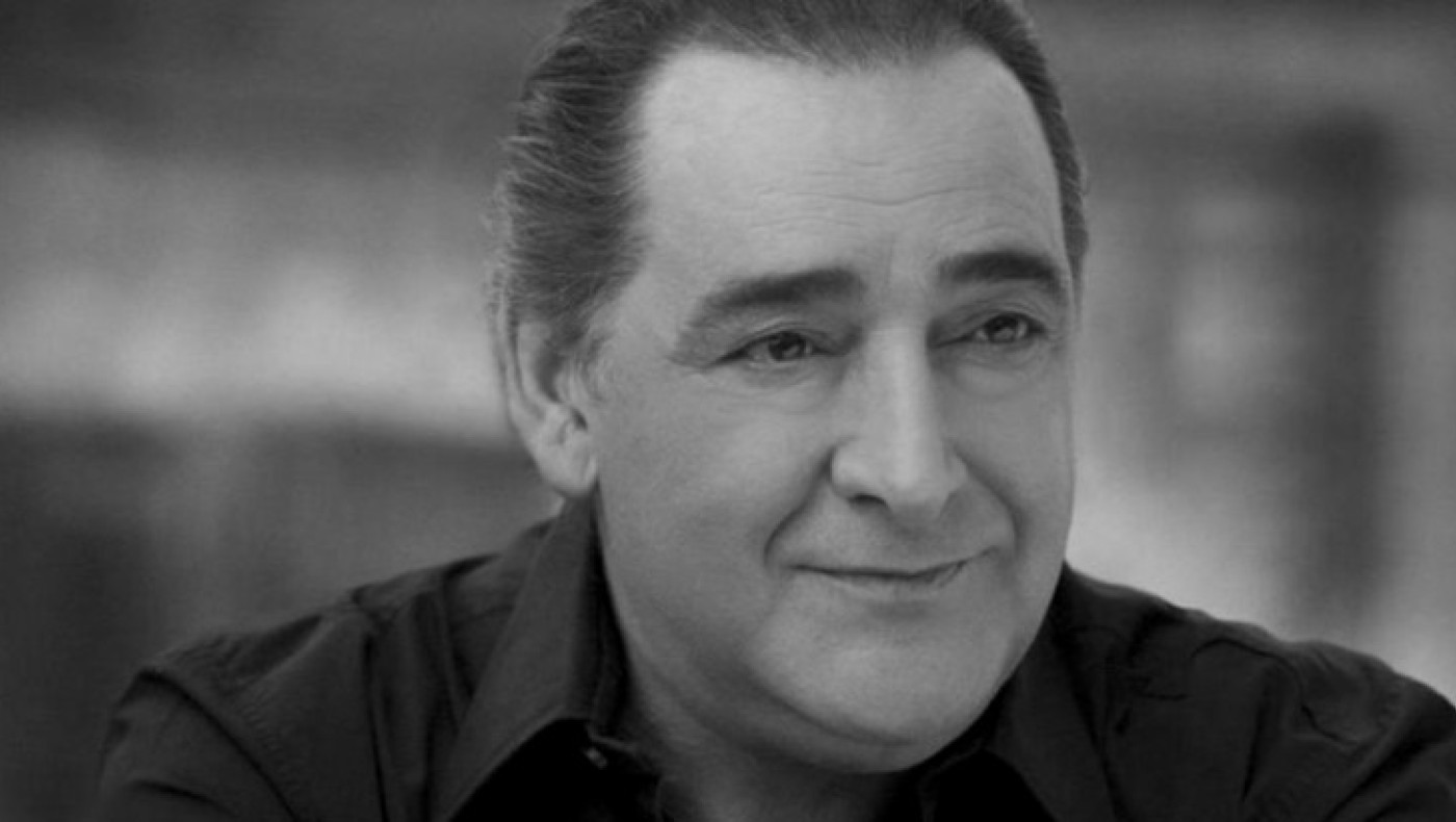 Βασίλης Καρράς: Αυτός είναι ο τίτλος της βιογραφίας του-Πότε θα κυκλοφορήσει