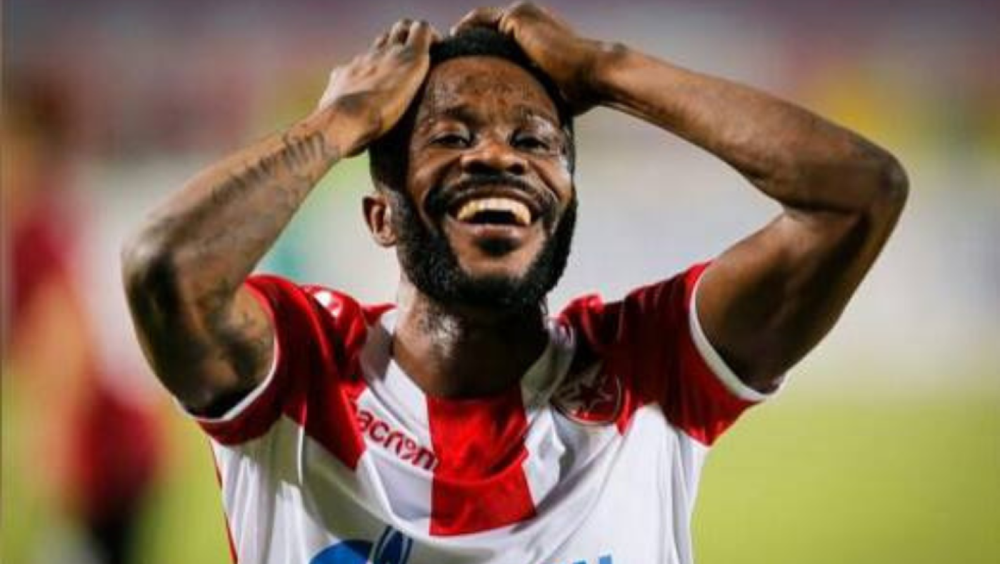 Επικό – Ποδοσφαιριστής του Ερυθρού Αστέρα «γεννήθηκε» το 1990 και η μητέρα του πέθανε το 1986