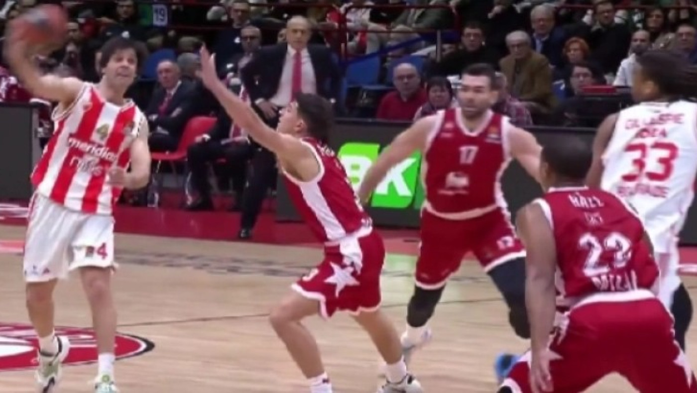 Τεόντοσιτς μαινόμενος-Όρμησε σε διαιτητές και παράγοντες  (vid)