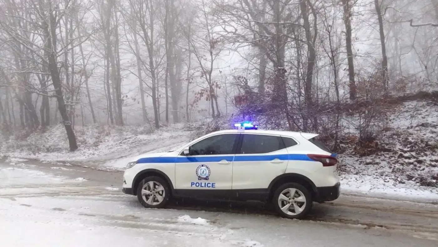 Καιρός: Επέλαση κακοκαιρίας με χιόνι στη Φλώρινα και χαλάζι στη Χαλκιδική (vid)