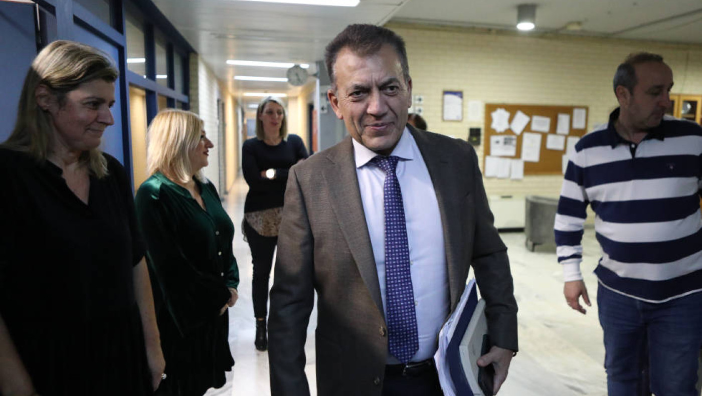 ΝΤΟΚΟΥΜΕΝΤΟ-ΔΙΚΗ ΣΤΟΝ ΣΚΑΙ: «Ο Βρούτσης μας είπε ότι δεν μπορεί να εφαρμόσει το νόμο»!