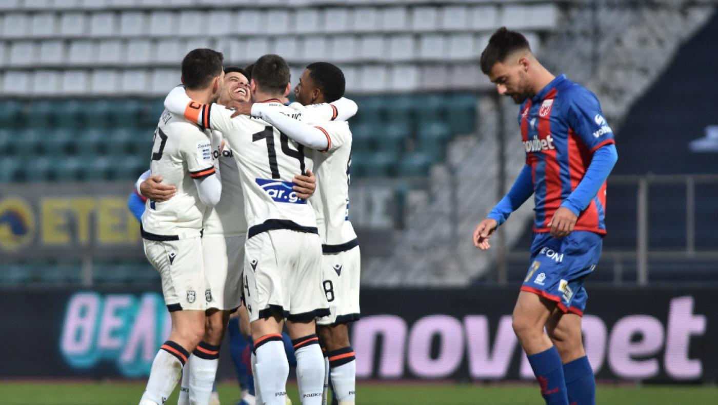 Το πρόβλημα δεν είναι ο Μαξίμοβιτς, αλλά ότι ο δεξιός μπακ δεν έχει έρθει ακόμη