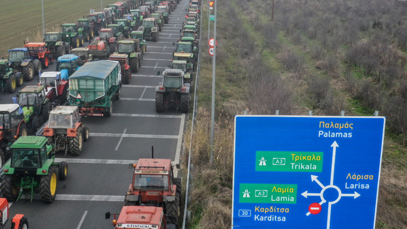 Αγρότες: Κλιμακώνονται οι κινητοποιήσεις - Ενισχύονται τα μπλόκα
