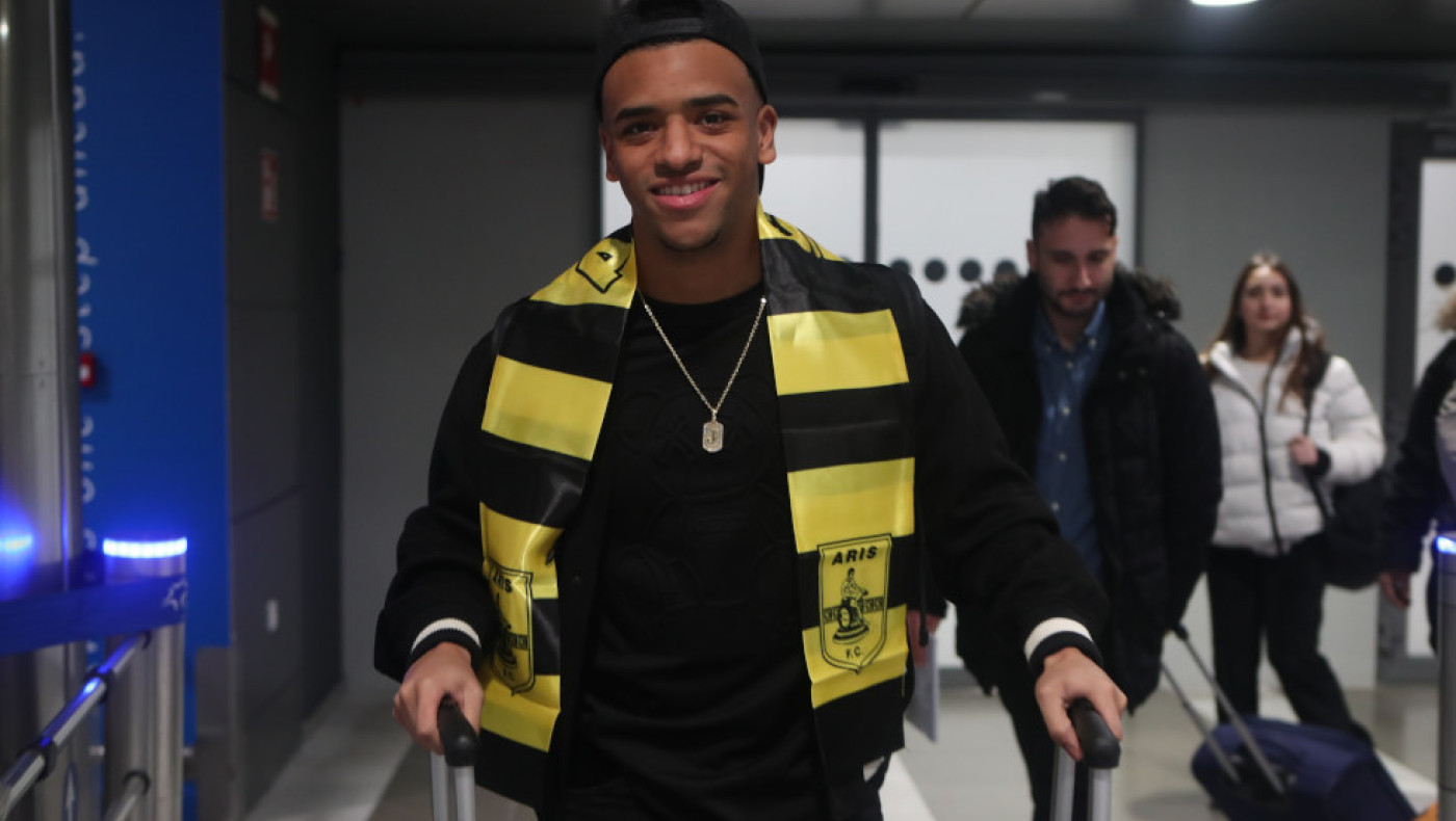 Στη Θεσσαλονίκη ο Μπενέτ για λογαριασμό του Άρη