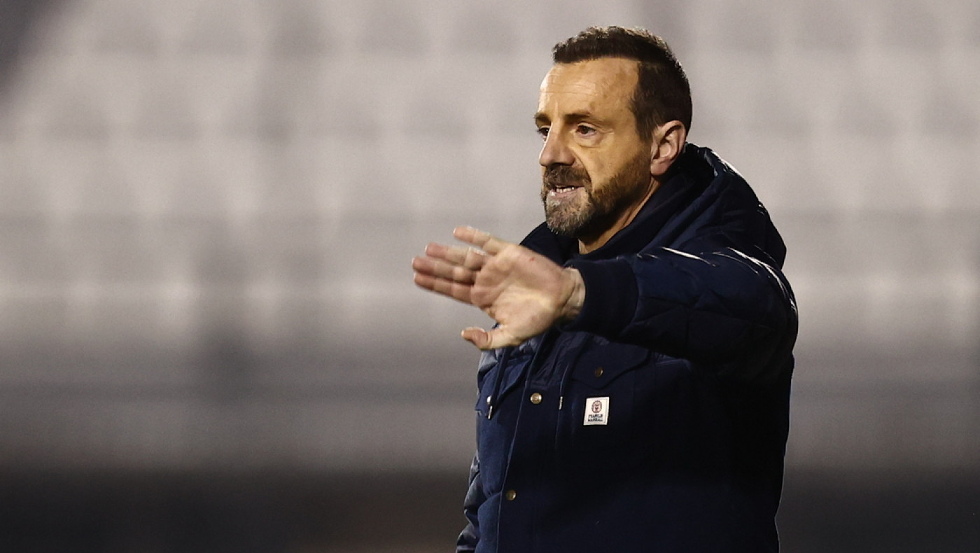 Μάντζιος: «Δεν υπάρχει οδηγία να μείνει η ομάδα πίσω, λάθος η αντίδρασή μας»