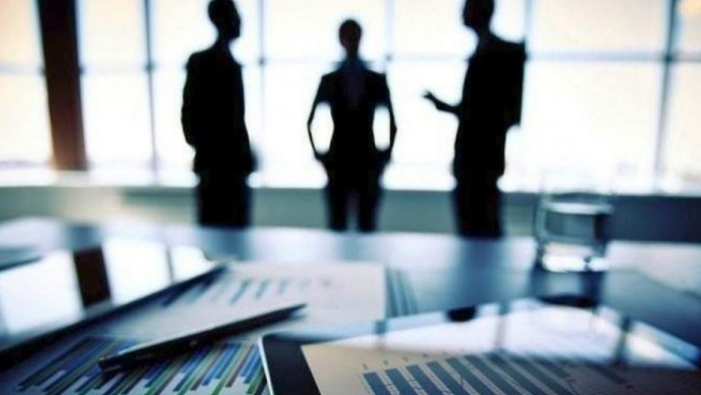 ΕΡΓΑΝΗ: Πάνω από το 50% αμείβονται με μικτό μισθό μικρότερο των 1.000 ευρώ