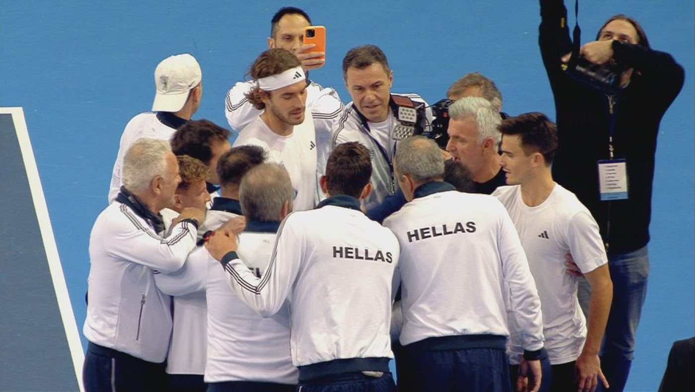 Τα αδέρφια Τσιτσιπά έστειλαν ξανά την Ελλάδα στο World Group I