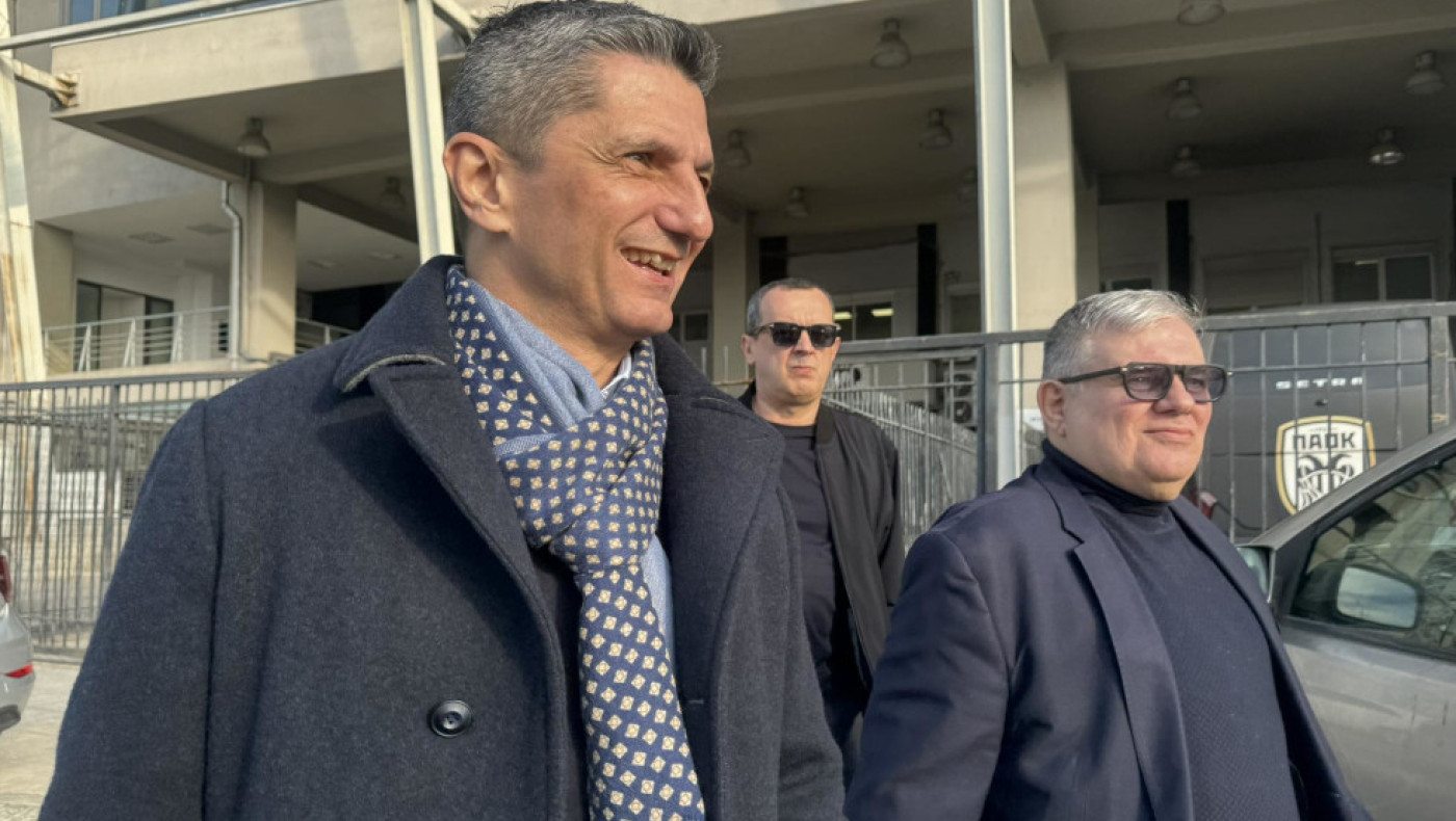 Στην Τούμπα ο Λουτσέσκου, πέφτουν οι υπογραφές στο νέο συμβόλαιο με τον ΠΑΟΚ