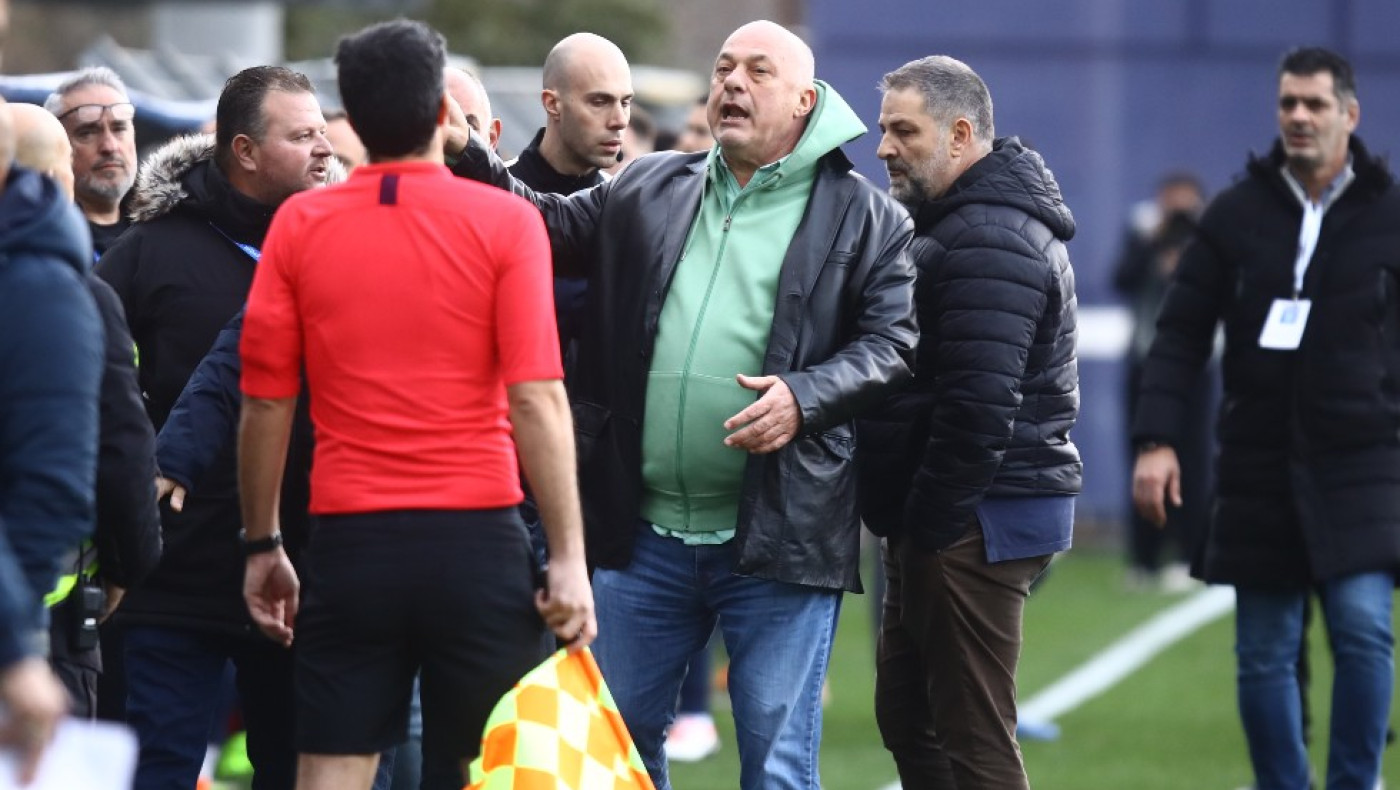 Μπέος: «Η λέξη μαϊμού δεν συμπεριλαμβάνεται στα ρατσιστικά σχόλια»