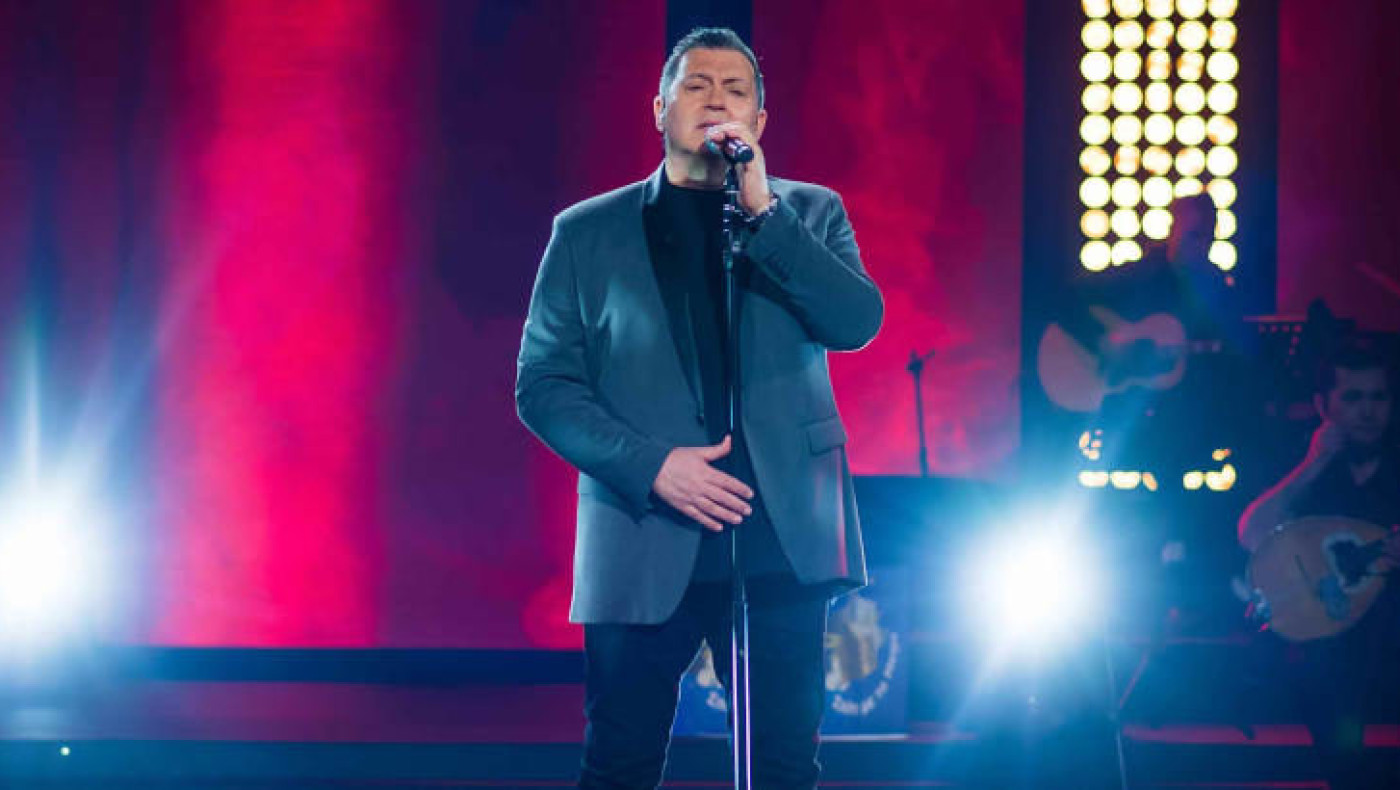 Μακρόπουλος: Σε κυκλοφορία το τραγούδι που έγραψε ο Βασίλης Καρράς