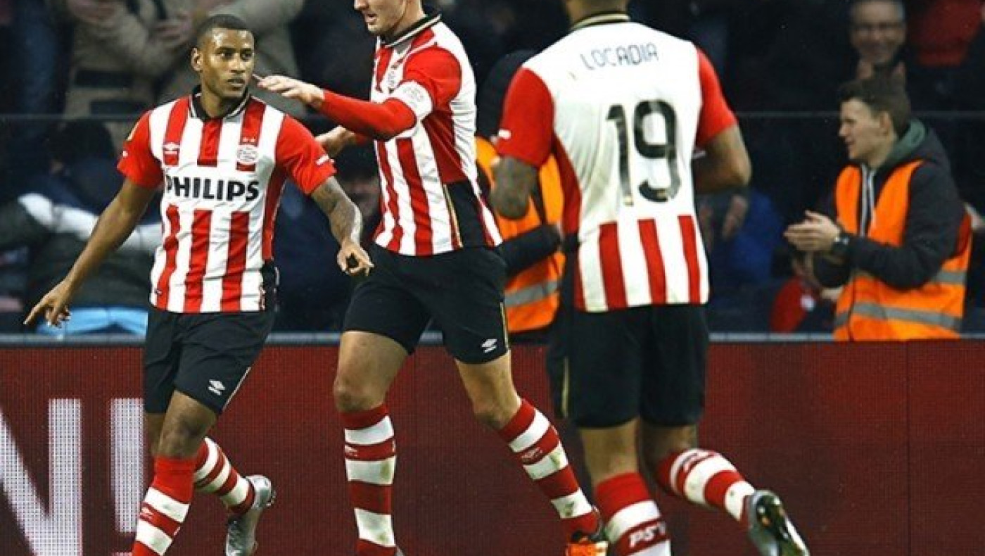 Σκοράρει με ευκολία η Αϊντχόφεν έχει τύχη ο άσος και το over της