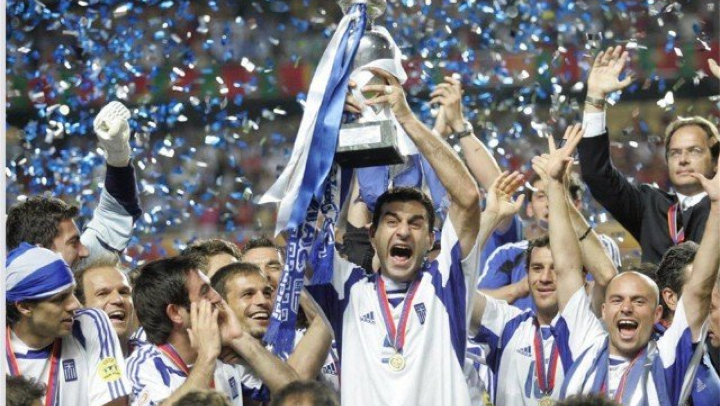 Τα παρεξηγημένα Ελληνόπουλα που... μένουν στο ράφι