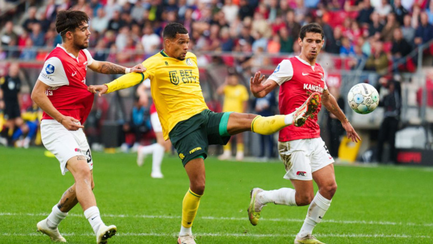 «Lira 100»: Πελατειακές σχέσεις η ΑΖ με την Φορτούνα Σιτάρντ