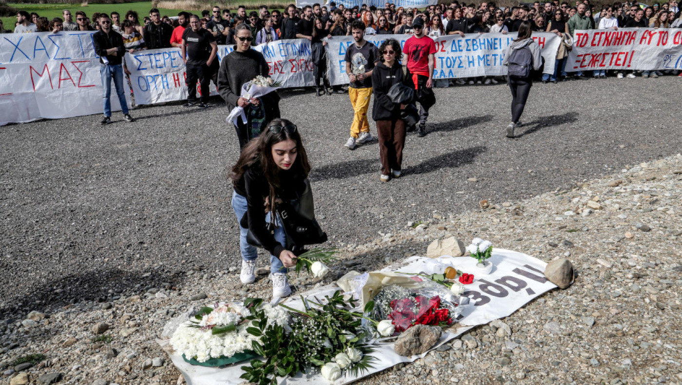 Φοιτητές στα Τέμπη: «Δεν φεύγει ο θυμός, δεν σβήνει η οργή»