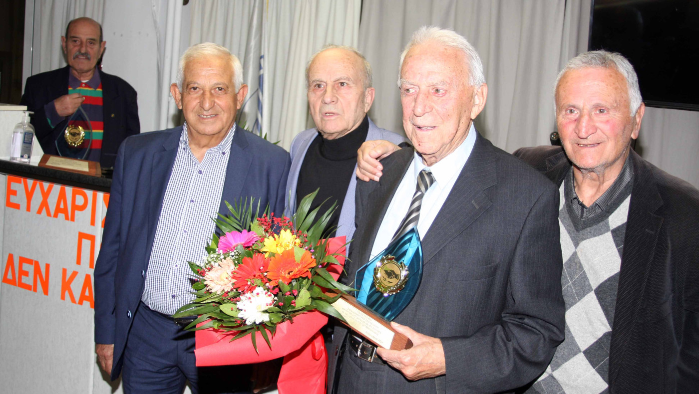 Φιλιππιάδης: Το πανάκριβο δώρο που μου χάρισε ήταν το δίπλωμα του επίσημου διαιτητή