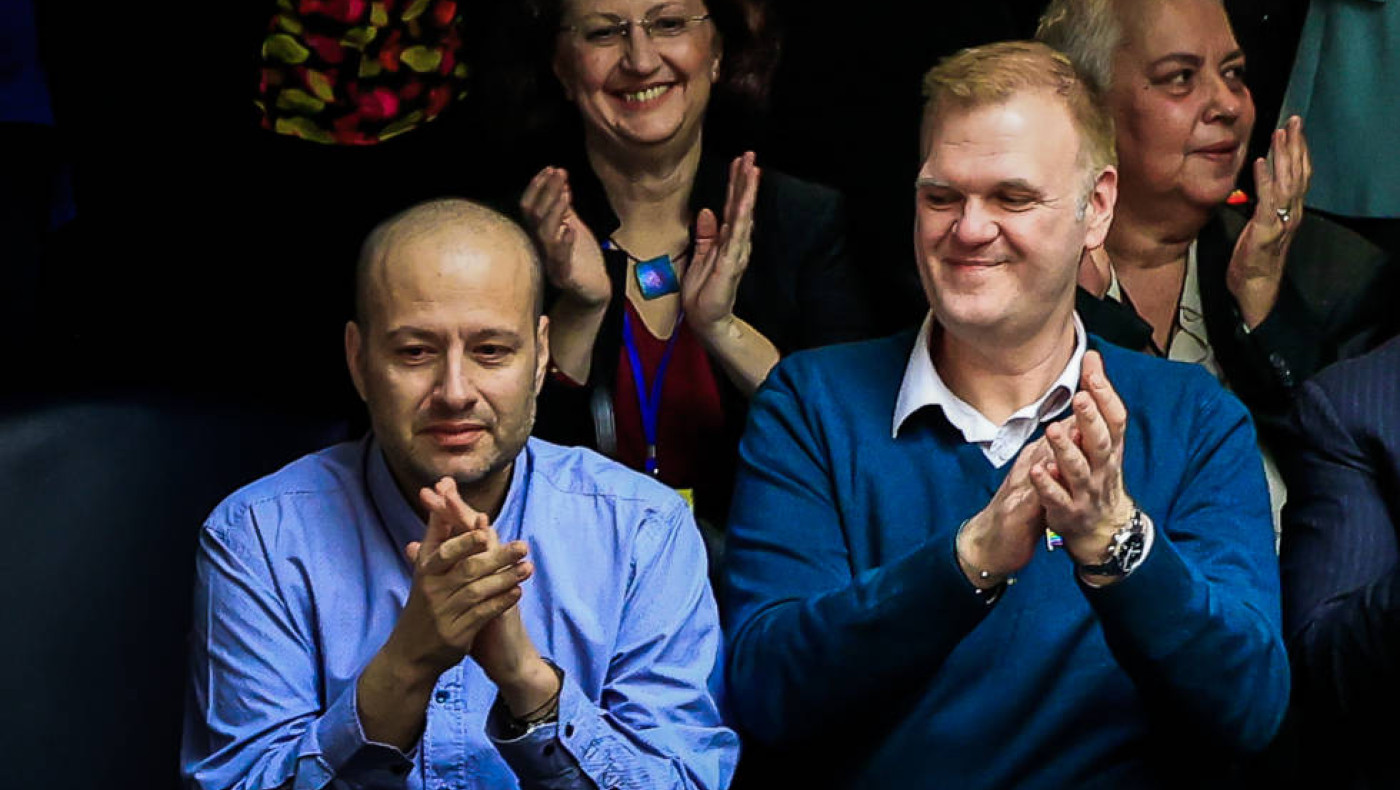 Με αστυνομική παρουσία ο πρώτος γάμος ομοφύλων στη Νέα Σμύρνη-Δέχτηκαν απειλές