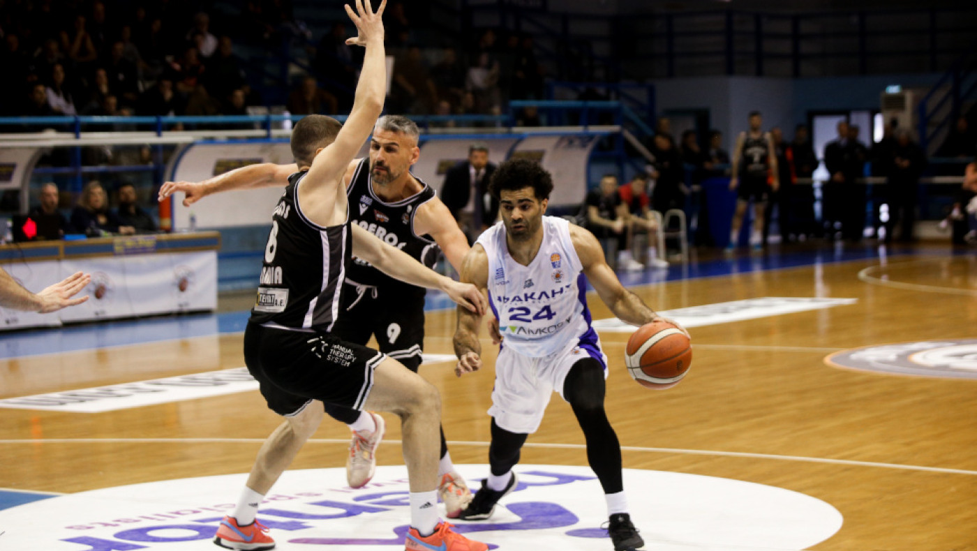 Ασταμάτητος ο Ηρακλής