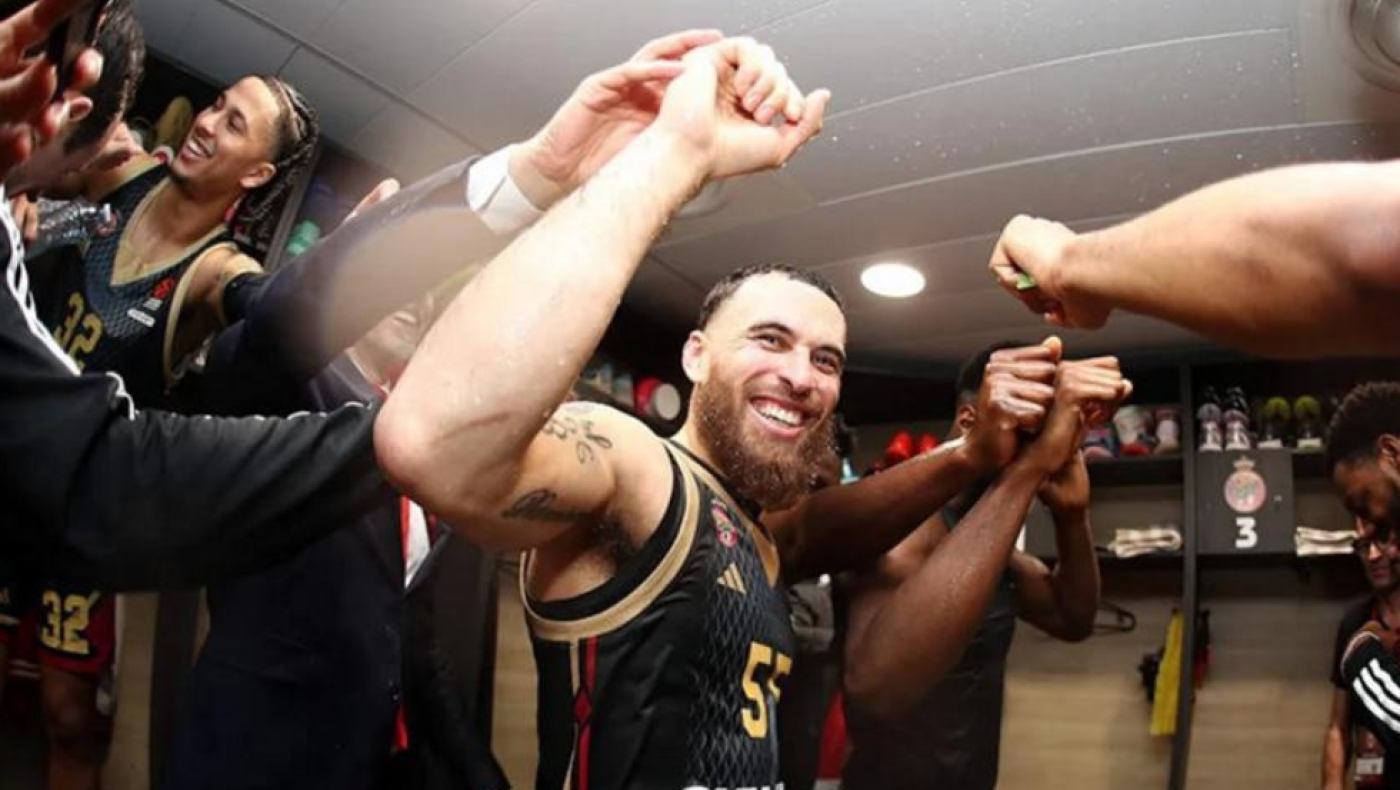 Τζέιμς: «Μίλησα με τον Σπανούλη, είμαι μεγάλος fan του»