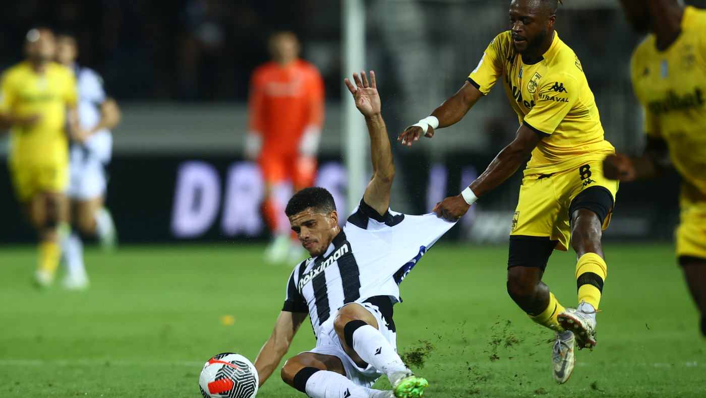 Ντουκουρέ: «Το Άρης-ΠΑΟΚ είναι ένα από τα πιο καυτά ντέρμπι που έχω ζήσει»