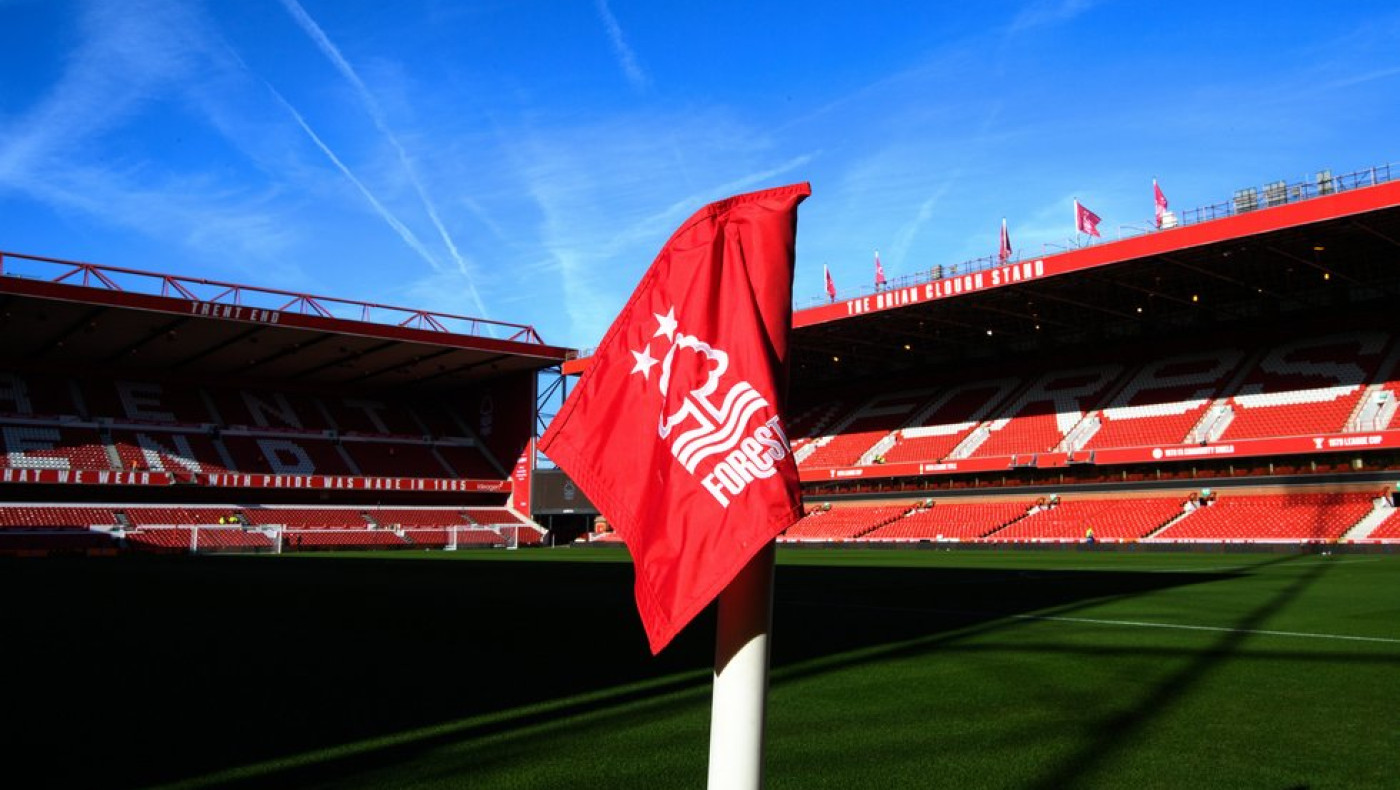 Η Νότιγχαμ Φόρεστ ζει στιγμές 1996