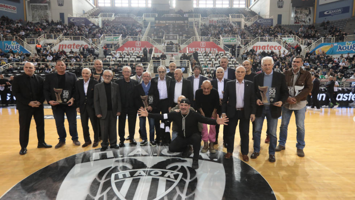 Η βράβευση της ομάδας του Κόρατς θύμισε τον... άλλον ΠΑΟΚ