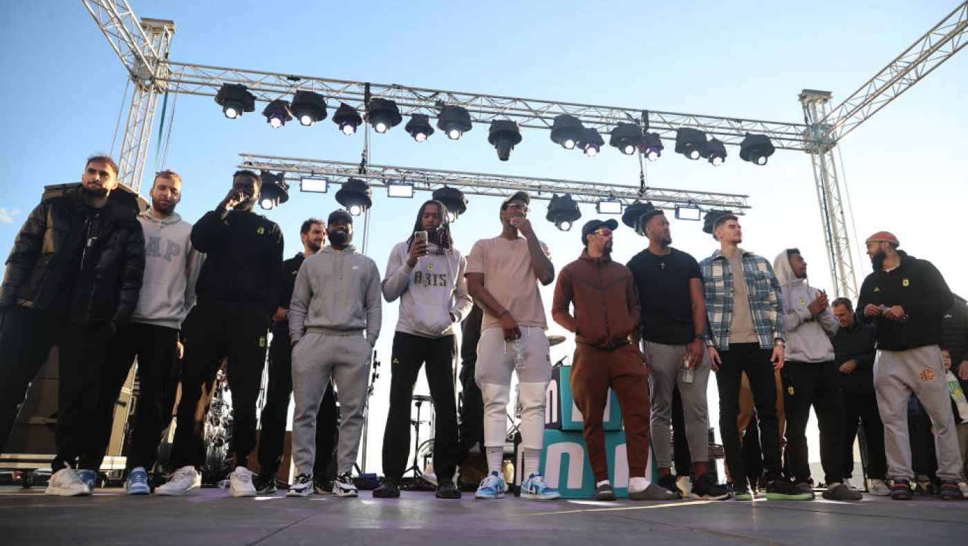 Άρης: Αποθέωση και για την ομάδα μπάσκετ