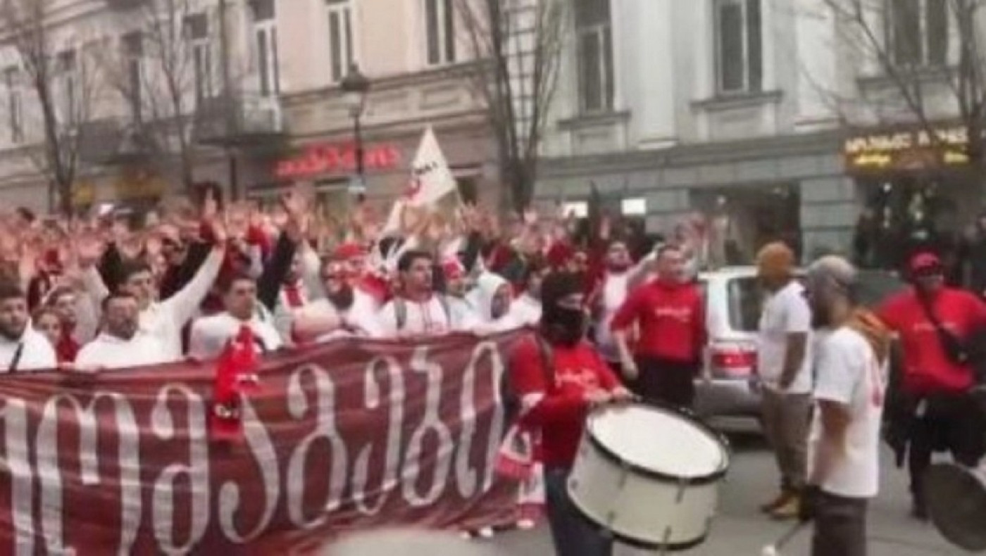 Η πορεία των Γεωργιανών προς το γήπεδο