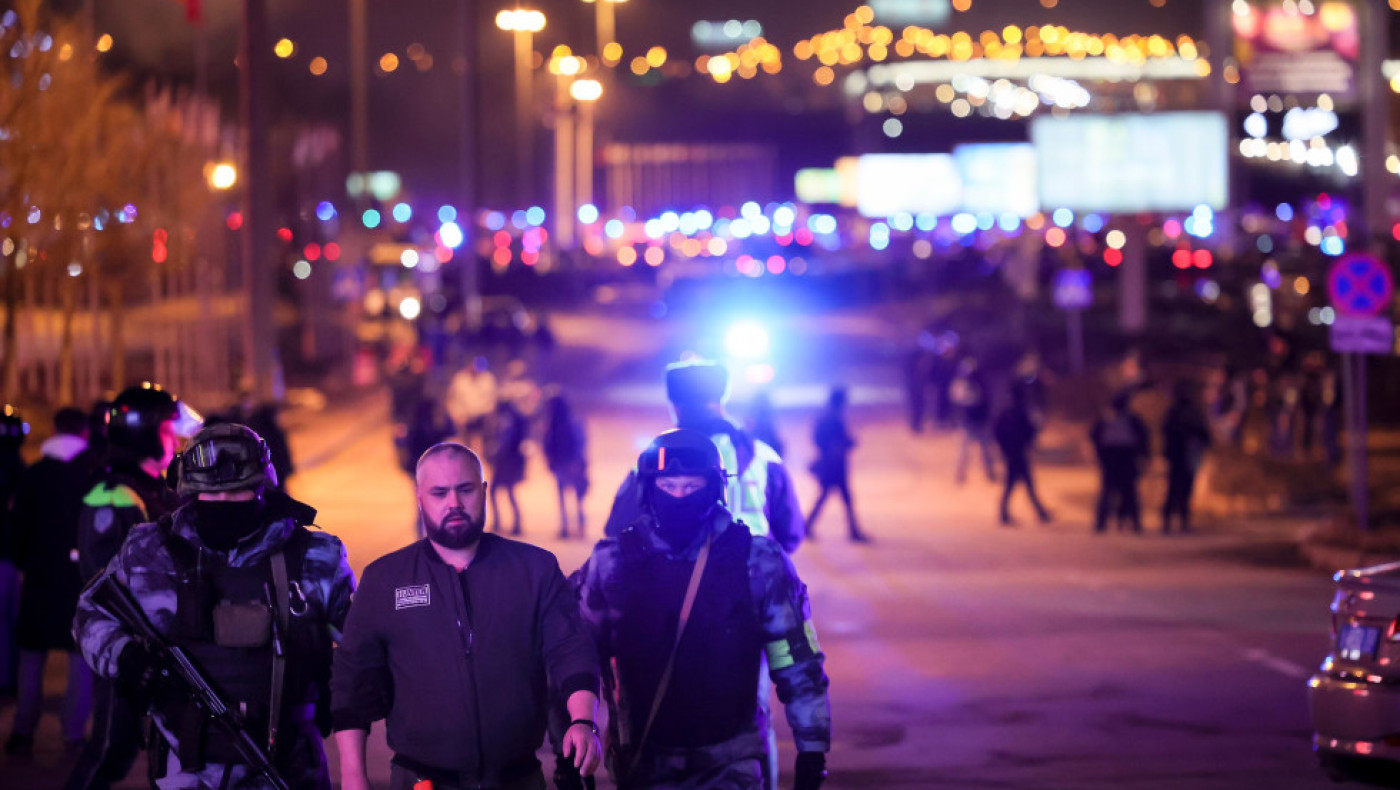 Μακελειό στη Μόσχα: 62 νεκροί και 115 τραυματίες από τρομοκρατική επίθεση