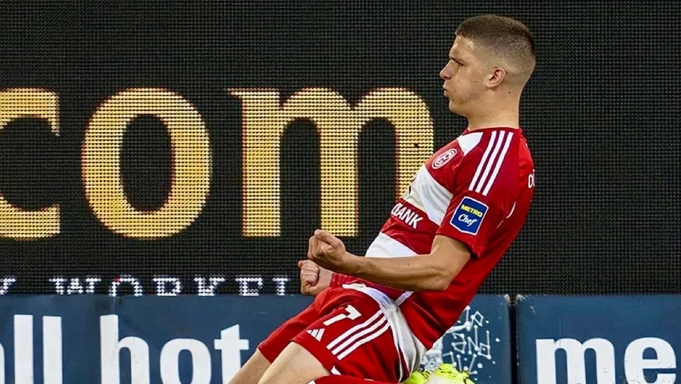 Ακόμη δύο γκολ από τον Τζόλη, πήρε από το χέρι τη Φορτούνα