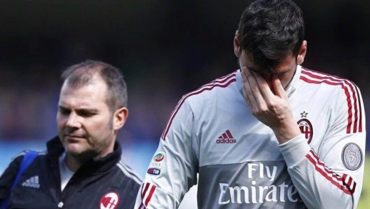 Γκρέμισε ότι έχτισε η Μίλαν - Γκέλα και με τη Κιέβο! (video)